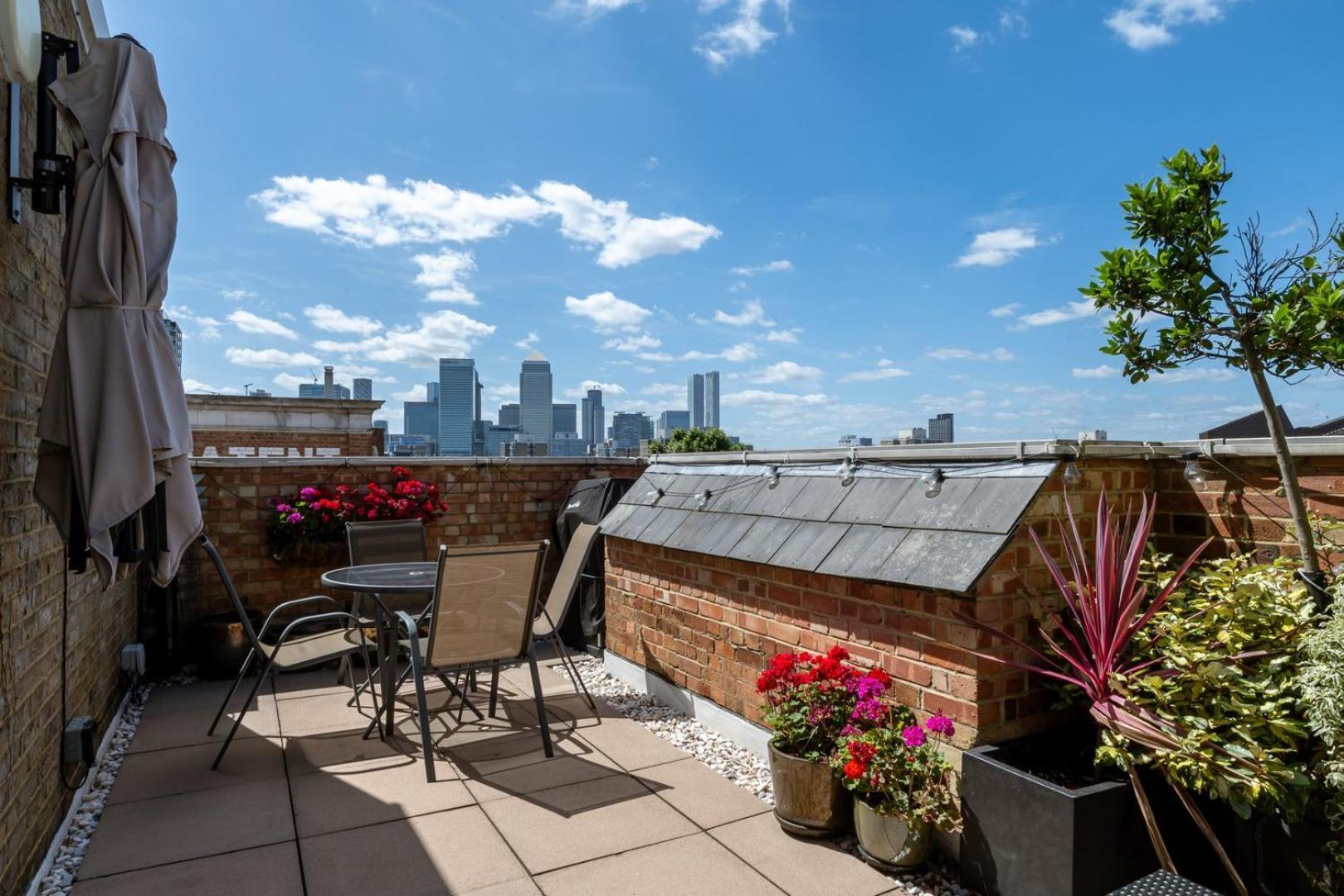 Guestready-trendy Penthouse With Terrace In Appartamento Londra