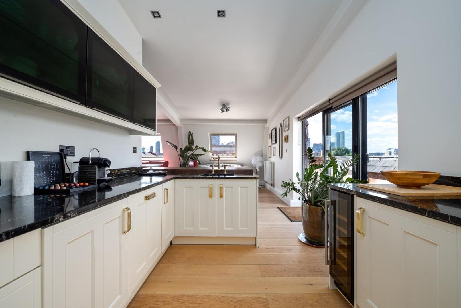 Guestready-trendy Penthouse With Terrace In Appartamento Londra