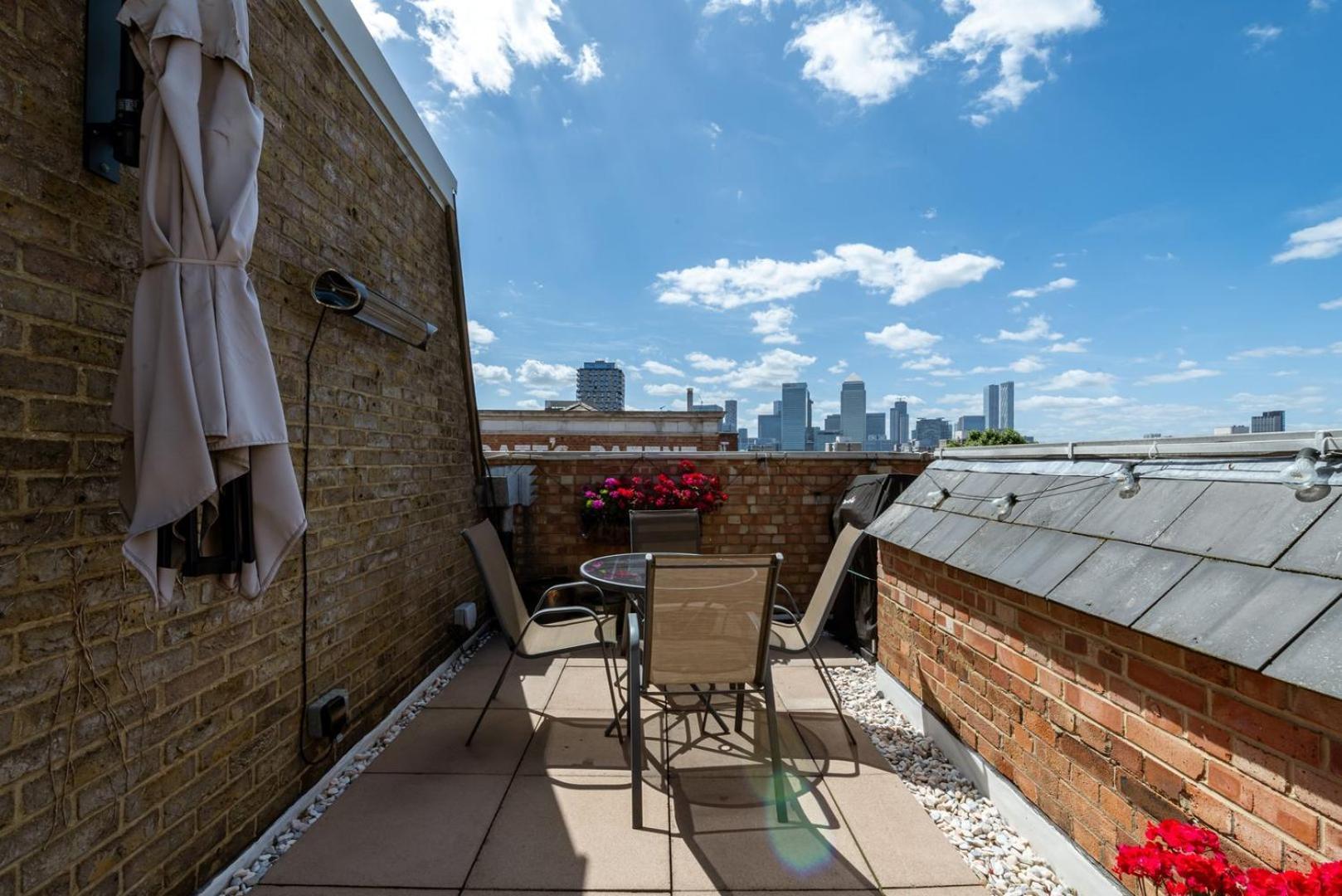 Appartamento Guestready-trendy Penthouse With Terrace In *